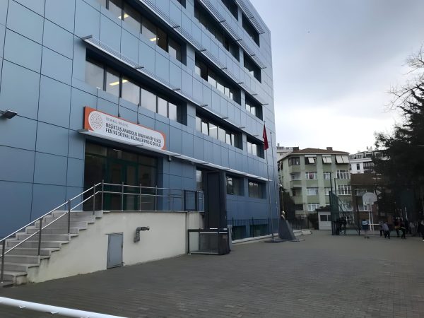 Beşiktaş-Anadolu İmam Hatip Lisesi
