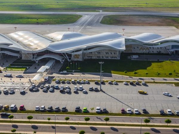 Sivas Havalimanı Terminal Binası Ve Mütemmimleri Yapım İşi