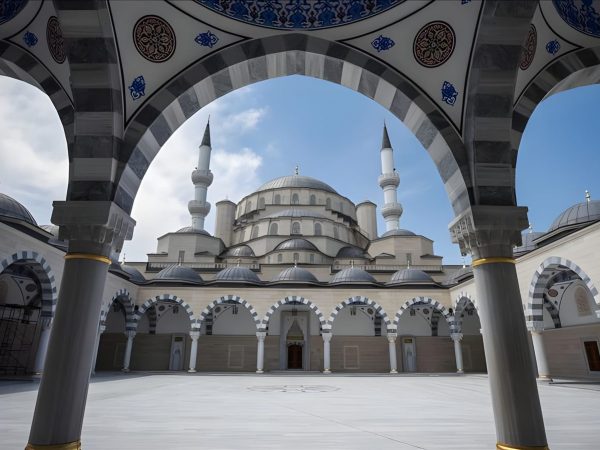 Kırgızistan Bişkek Camii ve Külliyesi Kaba İnşaat İşleri Yapım İşi